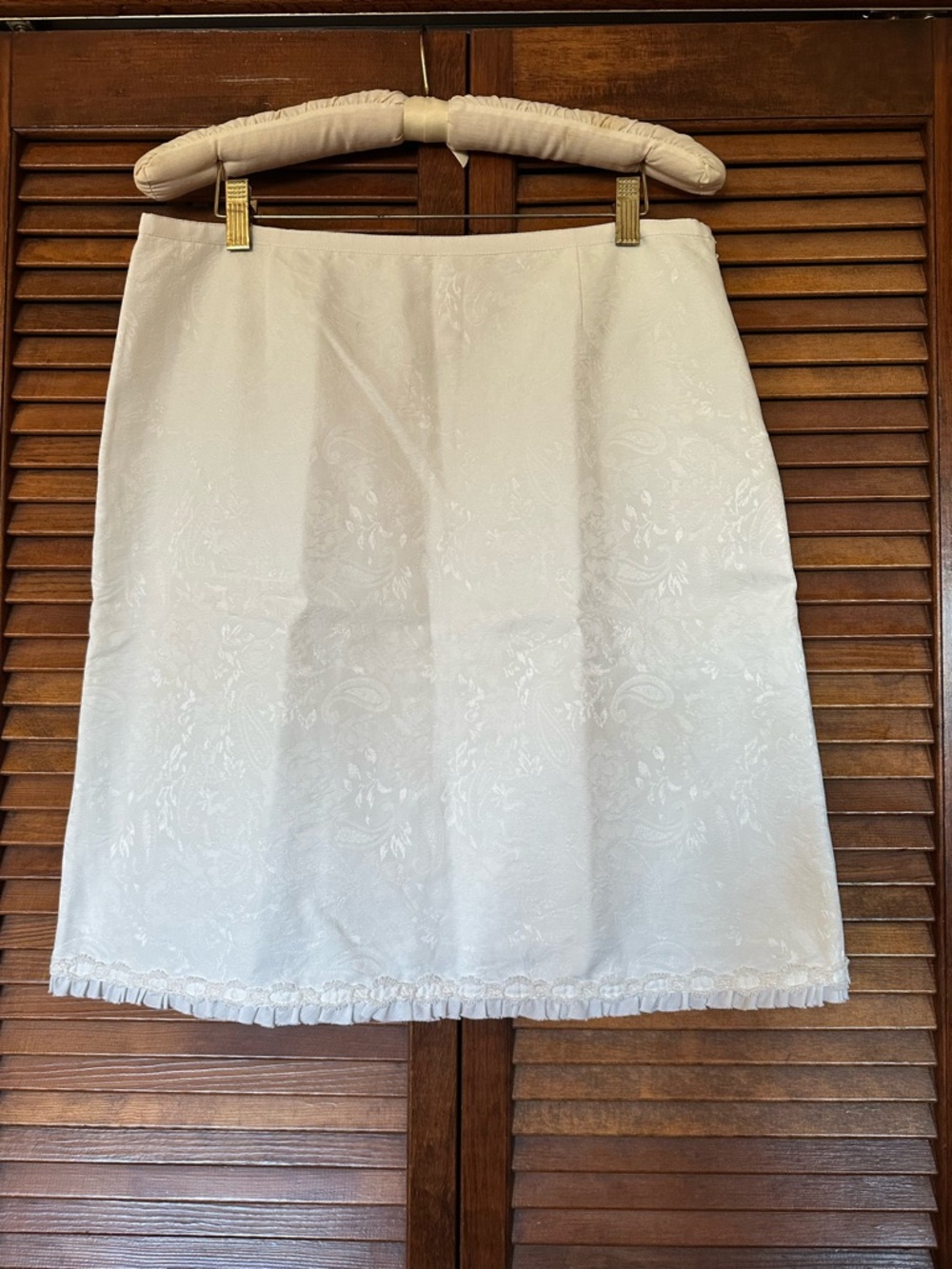 Moiselle ivory Jacquard A-Line Skirt with Ruffle Hem size 10